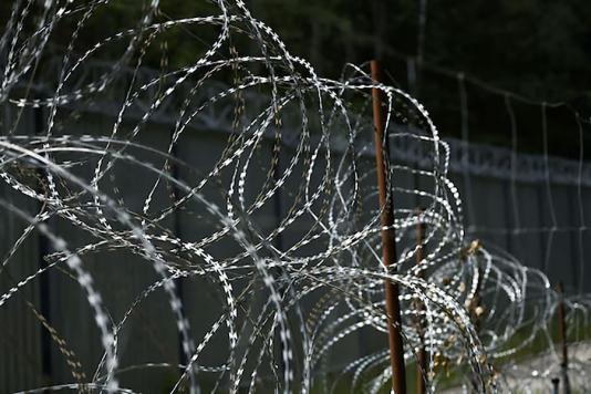 Польша продлит зону запрета